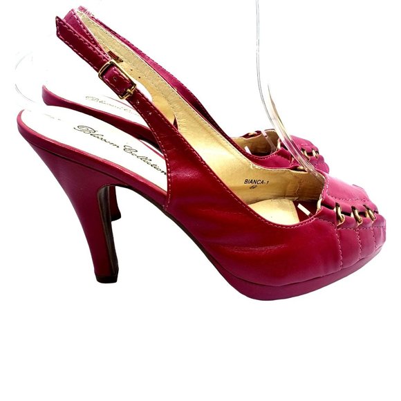 Blossom Collection Toe High Heel Platform Pump - Picture 9 of 10